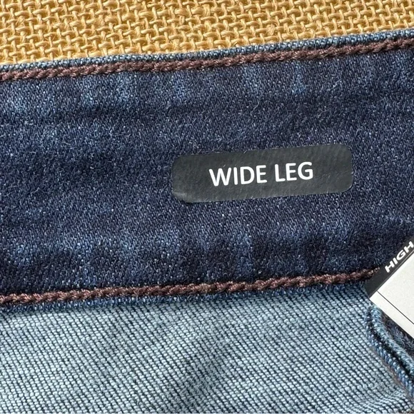 Judy Blue High Rise Wide-Leg Dark Blue Denim Jeans Size 7/28 - Picture 4 of 11